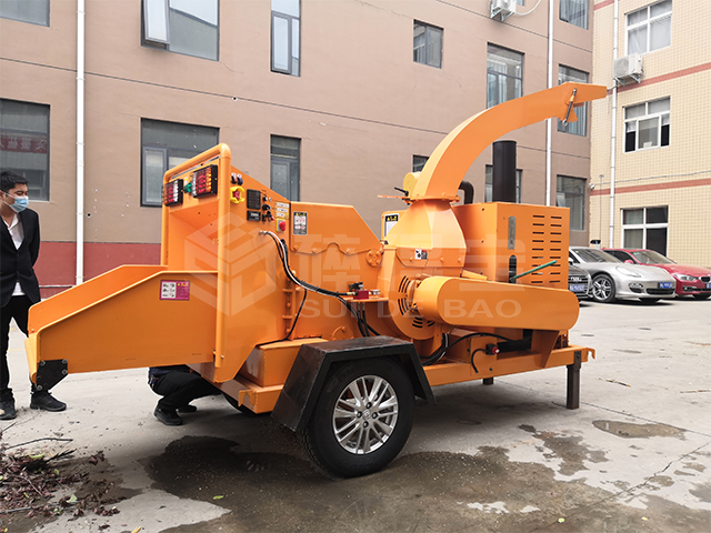 树枝粉碎机处理园林垃圾是比较好的方法